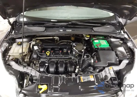 2014 Ford Focus Se z USA, uszkodzony, nr VIN 1FADP3K29EL453882